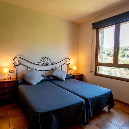 Hostal El Guerrer Todolella Bagian luar foto